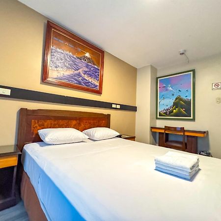 Gh Alexander Hotel Guayaquil Bagian luar foto