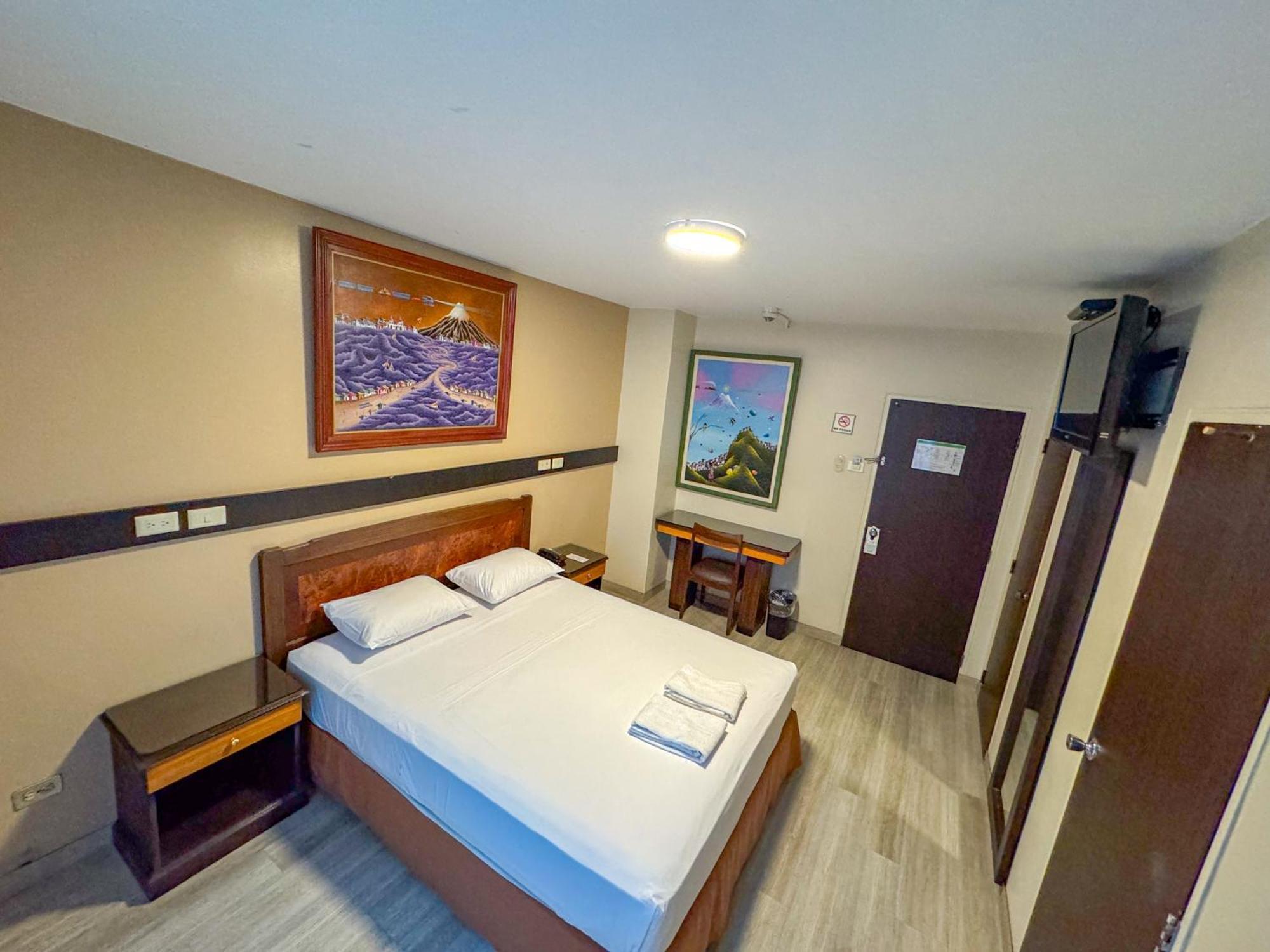 Gh Alexander Hotel Guayaquil Bagian luar foto